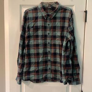 Patagonia Button Up Plaid Long Sleeve Shirt- XL. Women’s